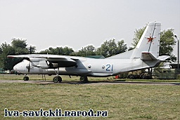 TN_An-26D_Rostov-on-Don_15.08.2009-003.JPG