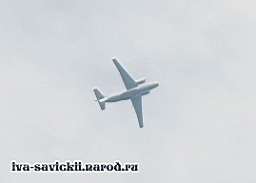 An-72_Rostov_25.10.07-002.jpg