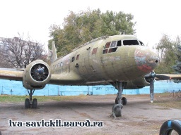 Il-14T_Rostov_08.11.07-0004.jpg