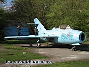 MiG-15UTI_Rostov_04.05.07-001.jpg
