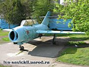 MiG-15UTI_Rostov_04.05.07-007.jpg