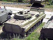 BMP-2-Aksayskiy-voenniy-memorial_11.08.06-005.jpg