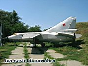 MiG-23MLD-Aksayskiy-voenniy-memorial_11.08.06-008.jpg